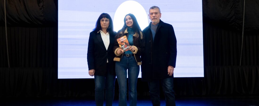 El Municipio entregó 300 libros en una nueva edición de “Leer nos mueve, leer nos cambia”