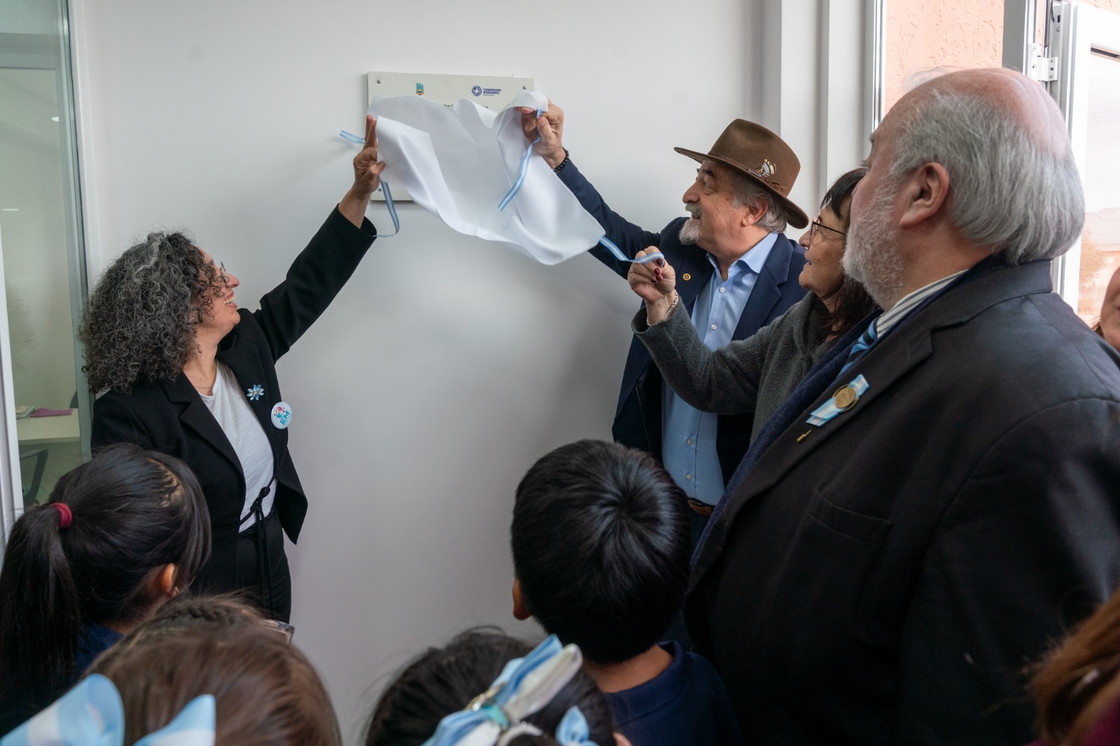 Othar inauguró la primera etapa de ampliación de la Escuela Municipal