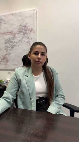 La concejal de Despierta Comodoro Ximena González cuestionó al Ejecutivo por el traspaso de los choferes a MR SRL