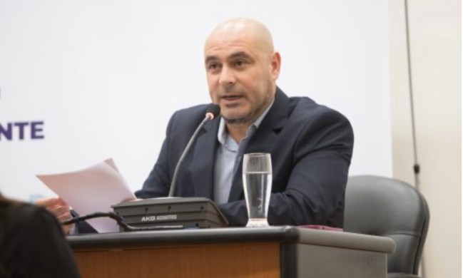 Montenegro recibió a vecinos de Gesta de Malvinas y habló sobre obras pendientes