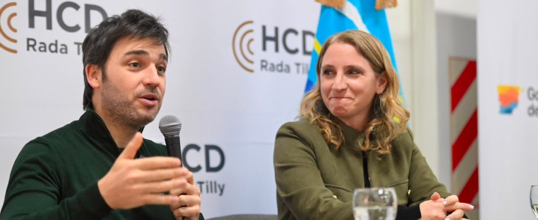 Torres confirmó la reactivación de las 77 cuadras en Rada Tilly y anunció avances en las viviendas para familias del Cerro Hermite