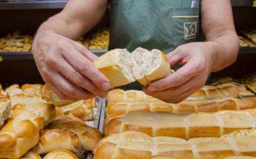 Panaderos advierten por una situación crítica: despidos, cierres y atrasos salariales en Chubut