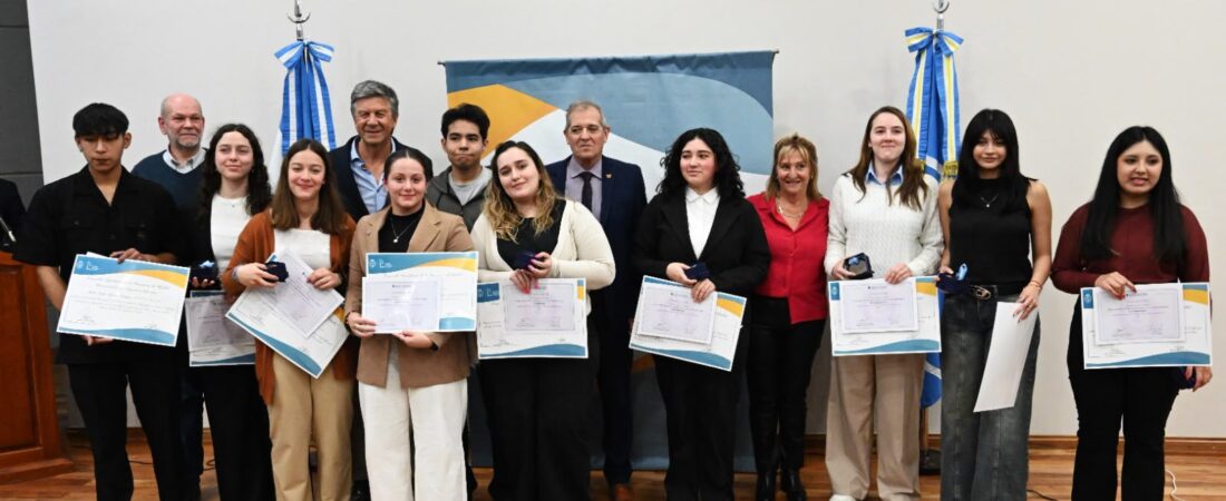 La Legislatura reconocerá este martes a los mejores promedios y trayectorias educativas del nivel secundario