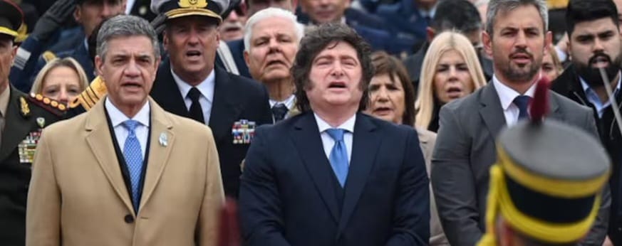 Milei encabezó el homenaje a San Martín con un discurso breve y tono electoral