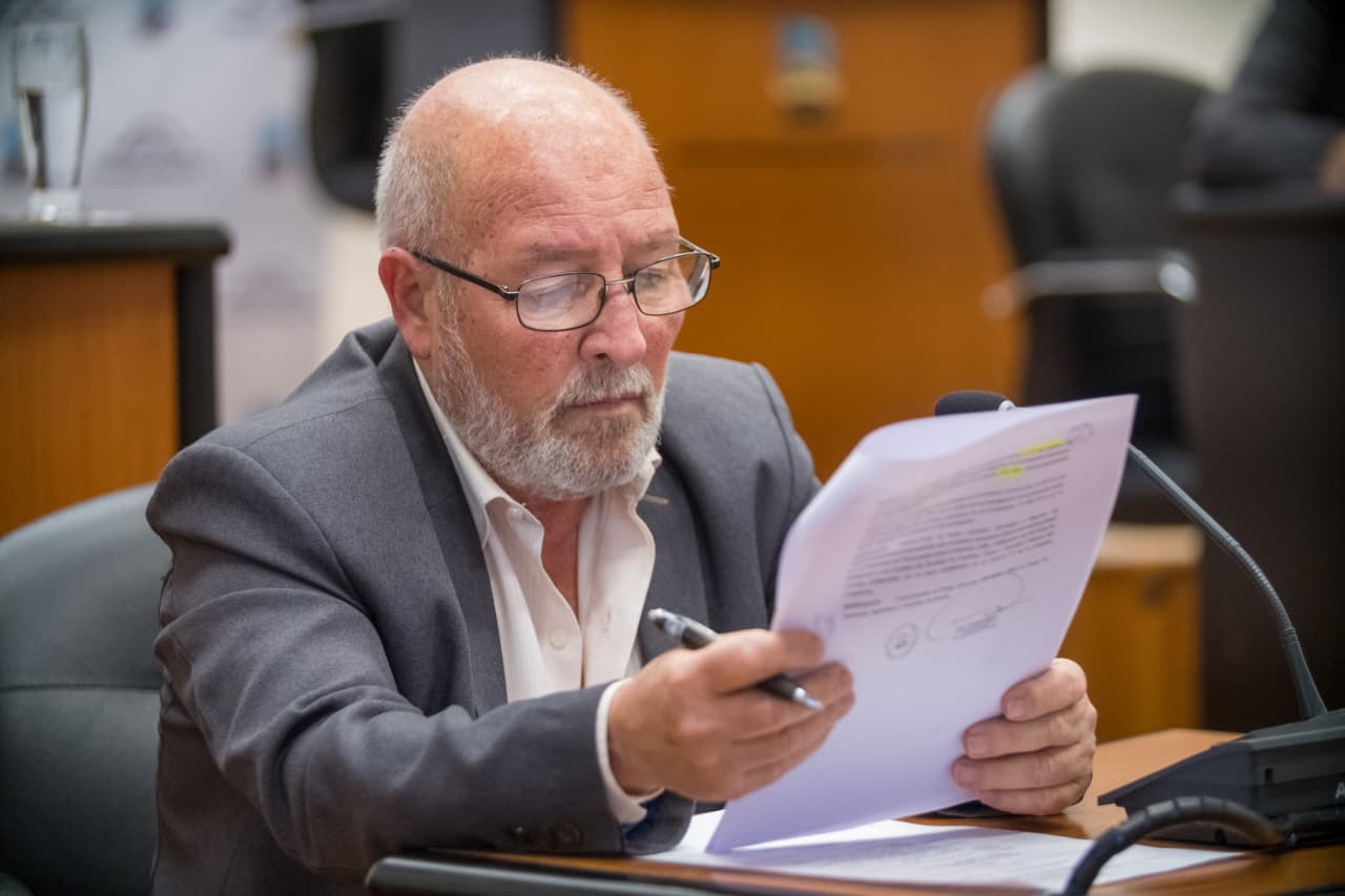 Lattanzio cuestionó la interpelación a Ostoich y aseguró: “No obtuve ninguna respuesta”