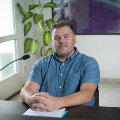 Rada Tilly aprobó nuevas reglas para habilitar emprendimientos dedicados a la producción de alimentos para perros y gatos